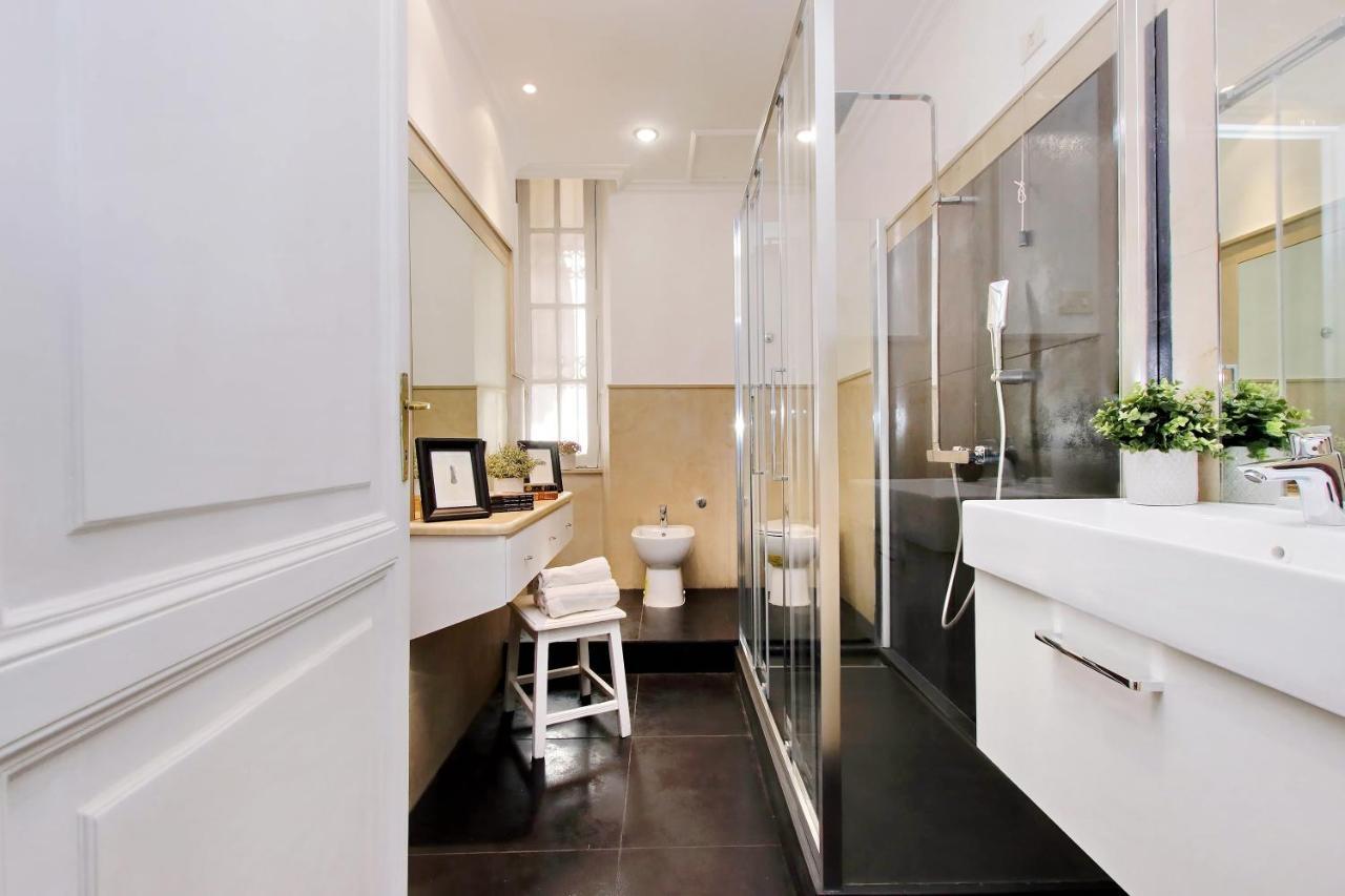 4Bnb - Tiberina Spacious Apartment โรม ภายนอก รูปภาพ