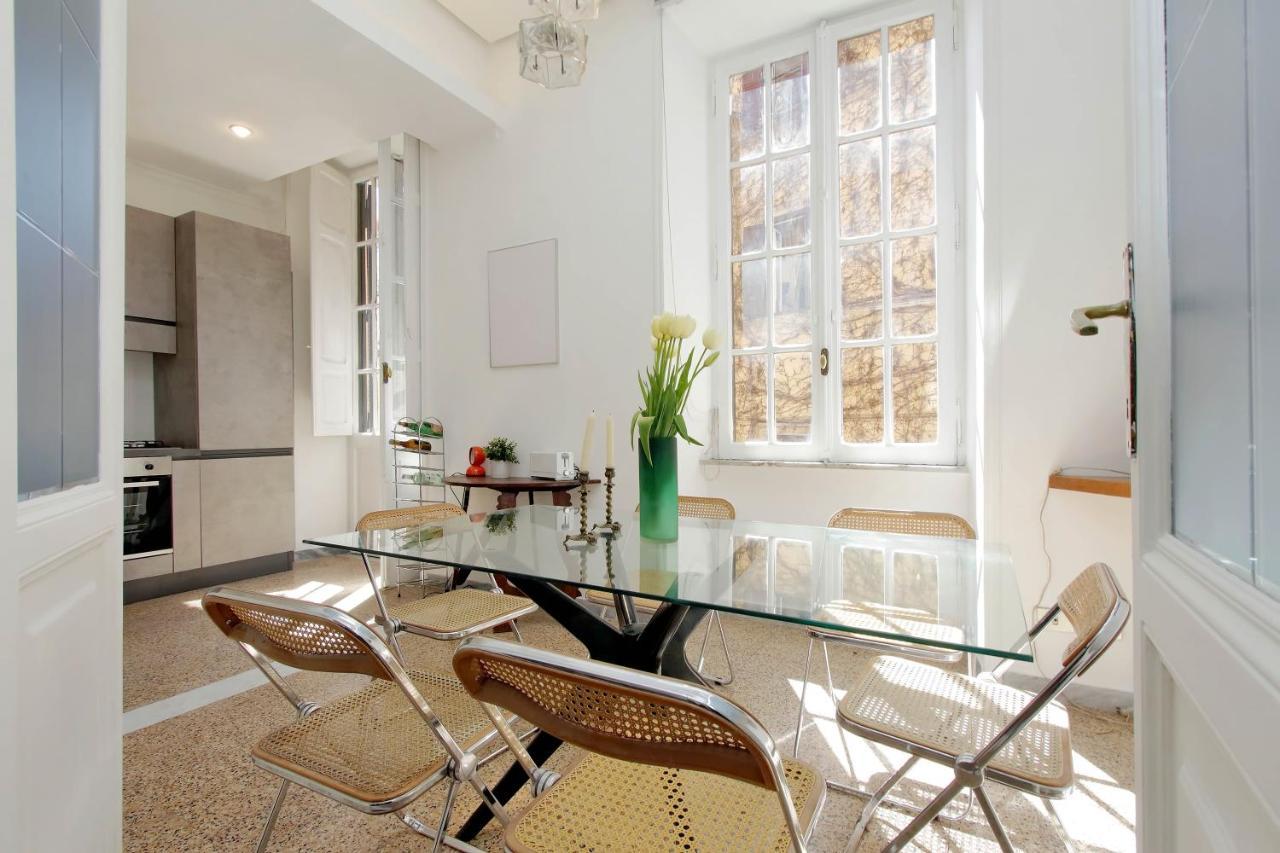 4Bnb - Tiberina Spacious Apartment โรม ภายนอก รูปภาพ